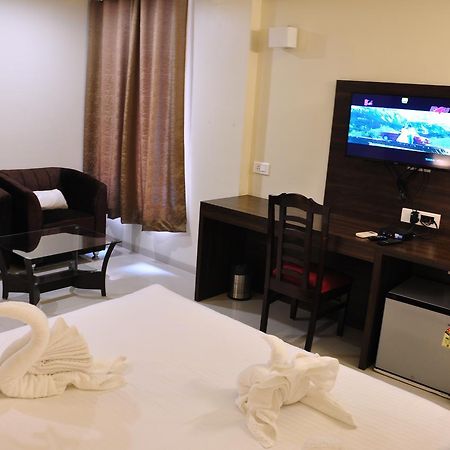 Royal Inn Khandwa Eksteriør bilde