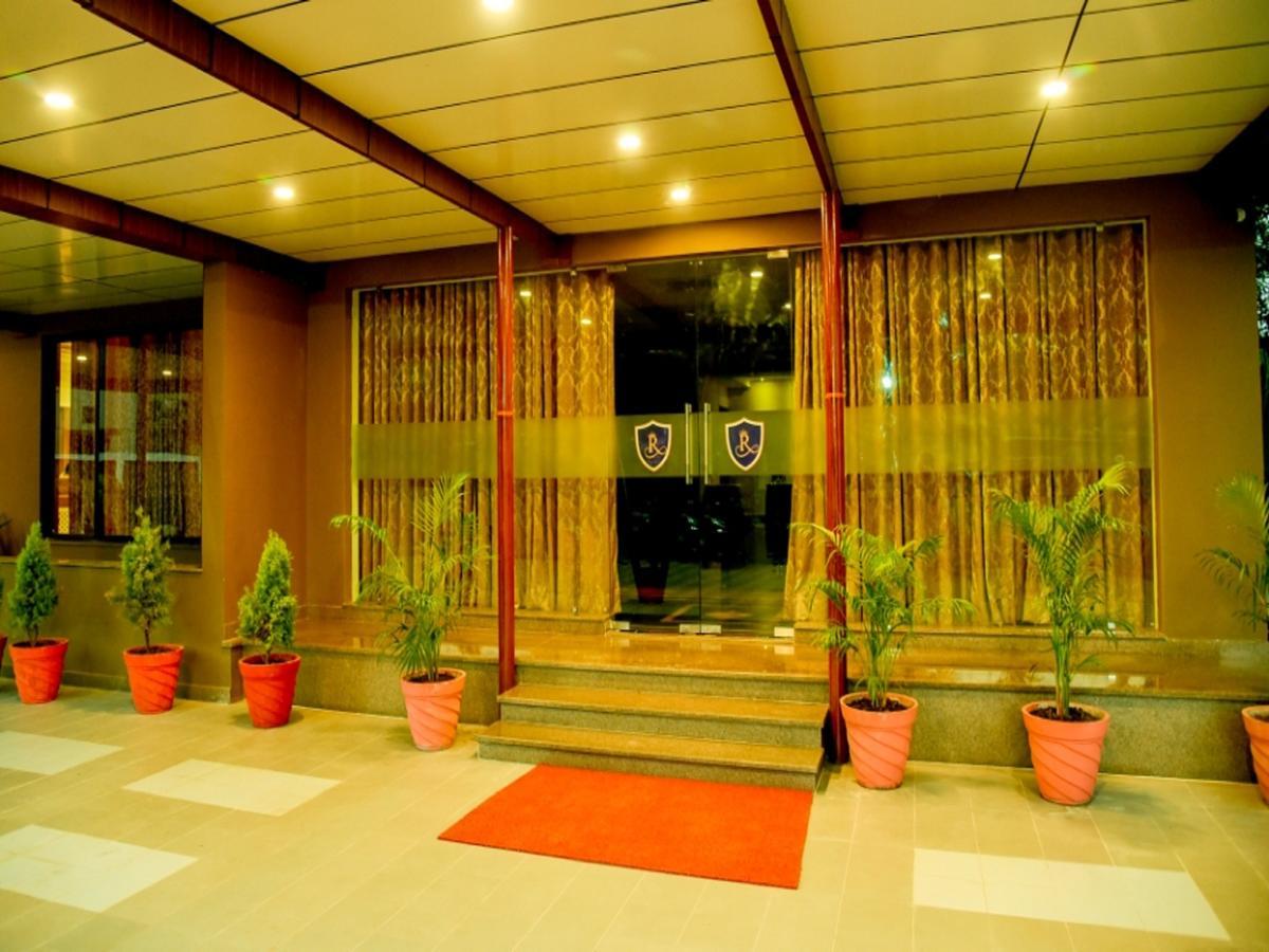 Royal Inn Khandwa Eksteriør bilde