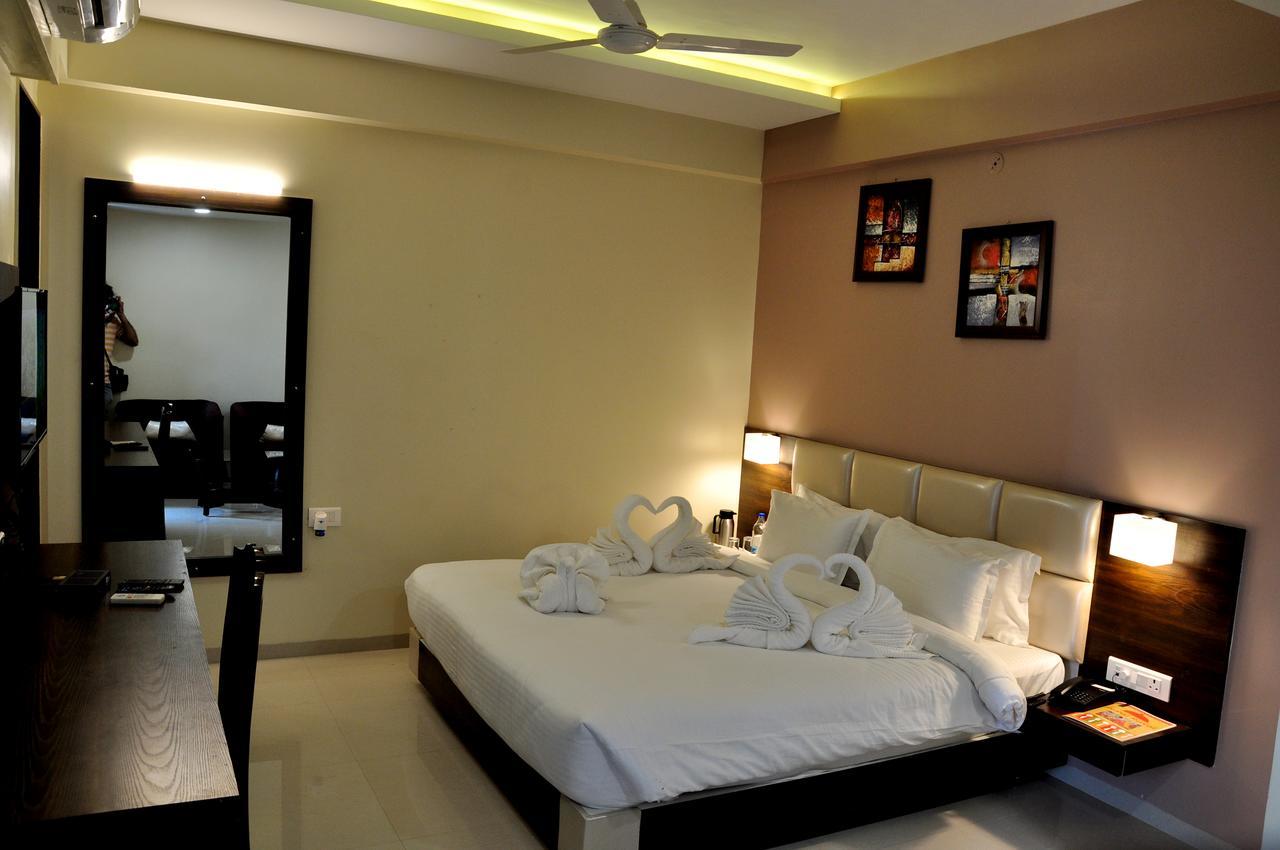 Royal Inn Khandwa Eksteriør bilde