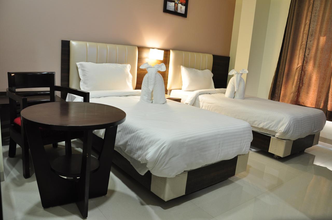 Royal Inn Khandwa Eksteriør bilde